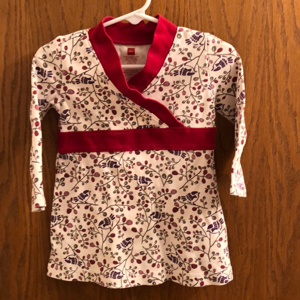 Tea Collection toddler dress. 18-24 months. Colors: red, purple, gray, white.